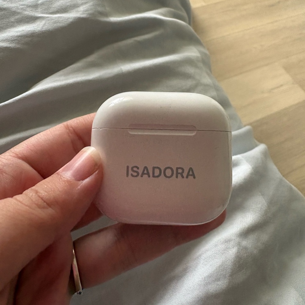 Apple AirPods 4th Generation with Engraving